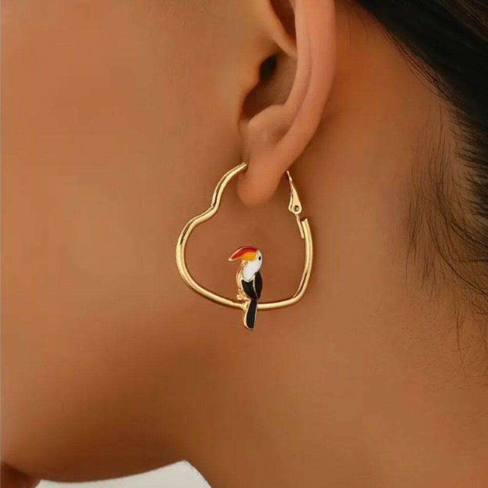 NEW Toucan Love Gold Heart Hoop Earrings